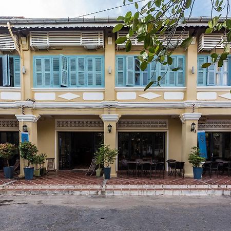 The Columns Hotel Kampot Eksteriør billede