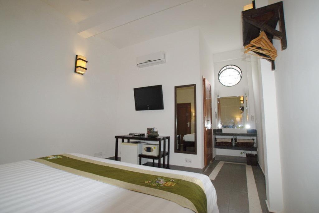 The Columns Hotel Kampot Eksteriør billede