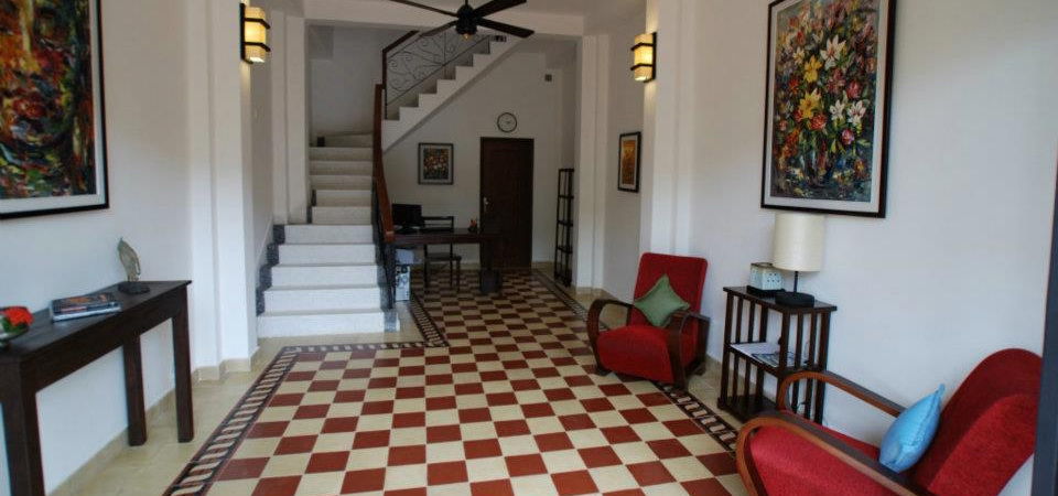 The Columns Hotel Kampot Eksteriør billede